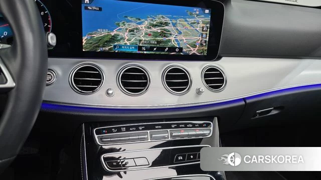 Mercedes-Benz E-Class W213 2020 Белый из Кореи, фото 5