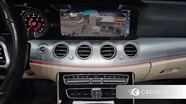 Mercedes-Benz E-Class W213 2019 Серый из Кореи, фото 5