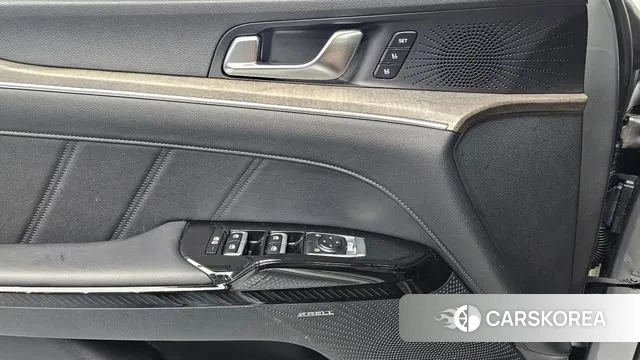 Kia K5 3rd generation 2021 Серебристо-серый из Кореи, фото 5