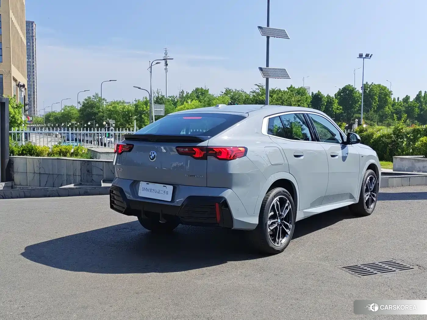 BMW X2 2025 Silver/gray из Китая, фото 5