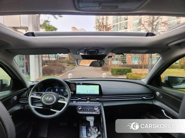 Hyundai The New Avante (CN7) 2024 Серебристо-серый из Кореи, фото 5