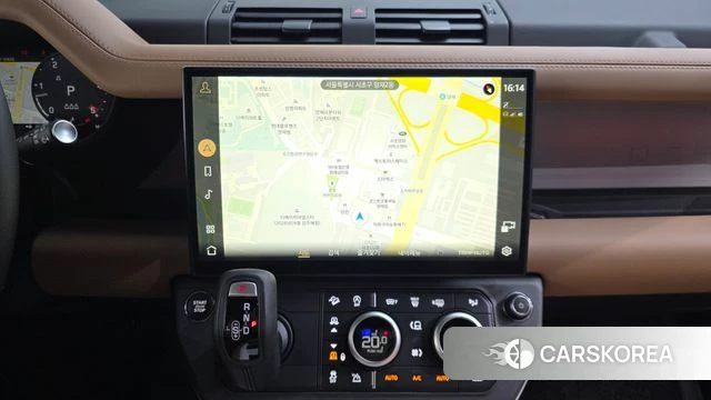 Land Rover Defender (L663) 2026 Белый двухцветный из Кореи, фото 5