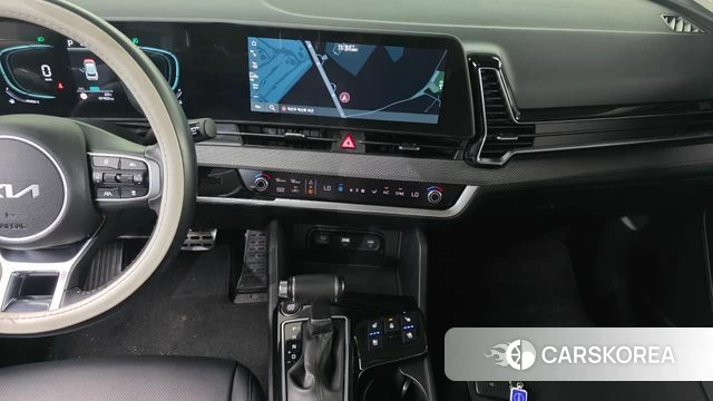 Kia Sportage 5th Generation 2023 Белый из Кореи, фото 5