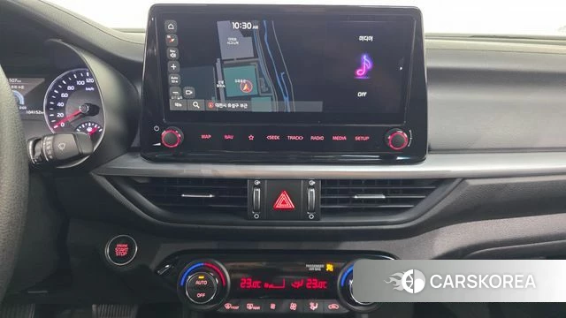 Kia The New K3 2nd generation 2022 Белый из Кореи, фото 5