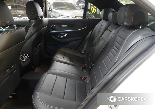 Mercedes-Benz E-Class W213 2023 Белый из Кореи, фото 5