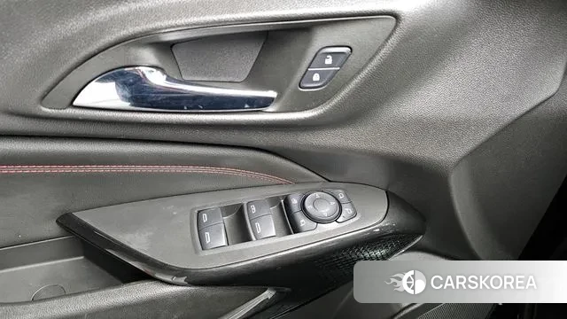 Chevrolet (GM Daewoo) Trax Crossover 2023 Черный из Кореи, фото 5