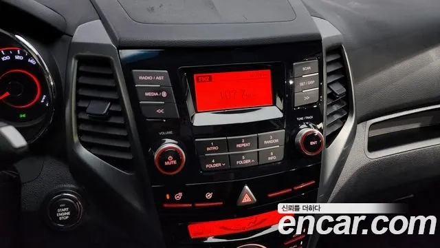 Ssangyong Tivoli Armor 2018 Синий из Кореи, фото 5