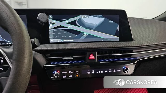 Kia EV6 2023 Белый из Кореи, фото 5
