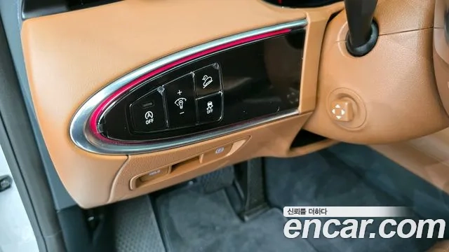 Genesis GV70 2023 Белый из Кореи, фото 5