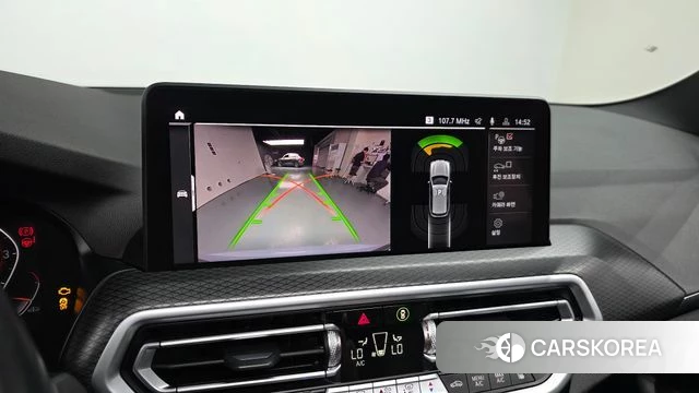 BMW X3 (G01) 2022 Светло-серебряный цвет из Кореи, фото 5