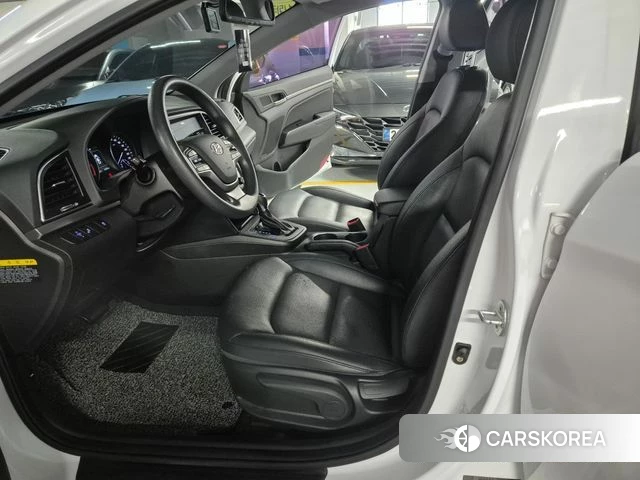 Hyundai Avante AD 2018 Белый из Кореи, фото 5