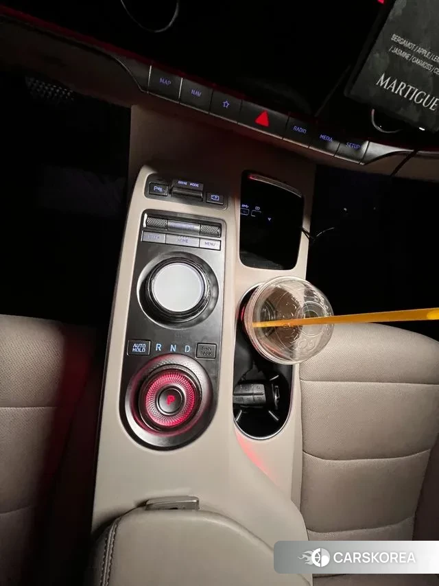 Genesis GV70 2021 Черный из Кореи, фото 5