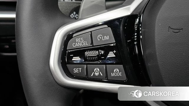 BMW 3 Series (G20) 2026 Серебристо-серый из Кореи, фото 5