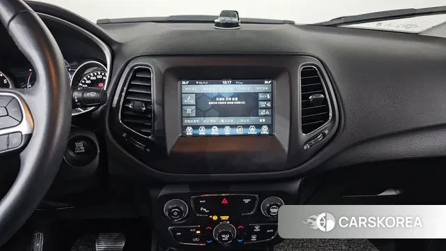 Jeep Compass 2nd Generation 2018 Белый из Кореи, фото 5