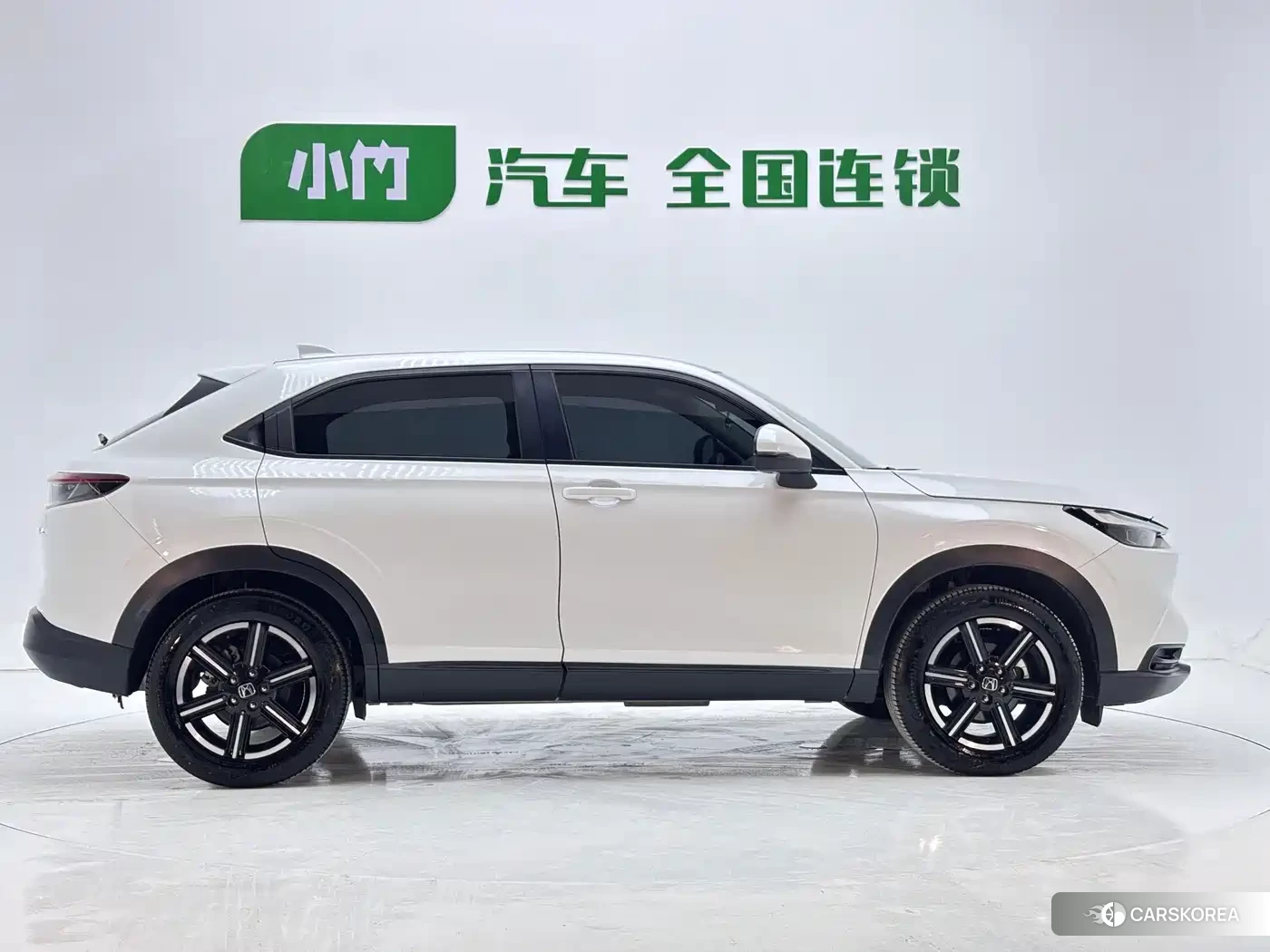 Honda Vezel 2023 Белый из Китая, фото 6