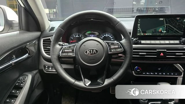 Kia Seltos 2019 Белый из Кореи, фото 5