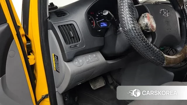 Hyundai The New Grand Starex 2018 Желтый из Кореи, фото 5