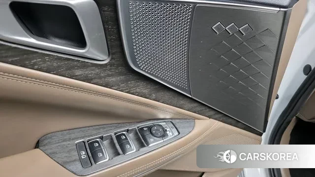 Kia K8 Hybrid 2023 Белый из Кореи, фото 5