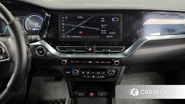 Kia Niro Plus 2022 Серый из Кореи, фото 5