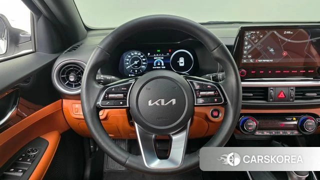 Kia The New K3 2nd generation 2022 Белый из Кореи, фото 5