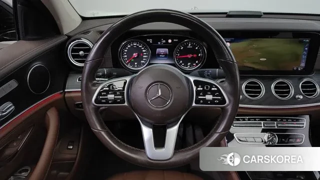 Mercedes-Benz E-Class W213 2020 Черный из Кореи, фото 5