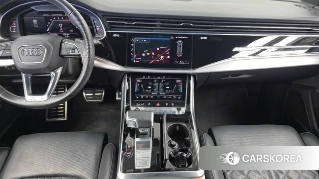 Audi Q8 (4M) 2022 Серый из Кореи, фото 5