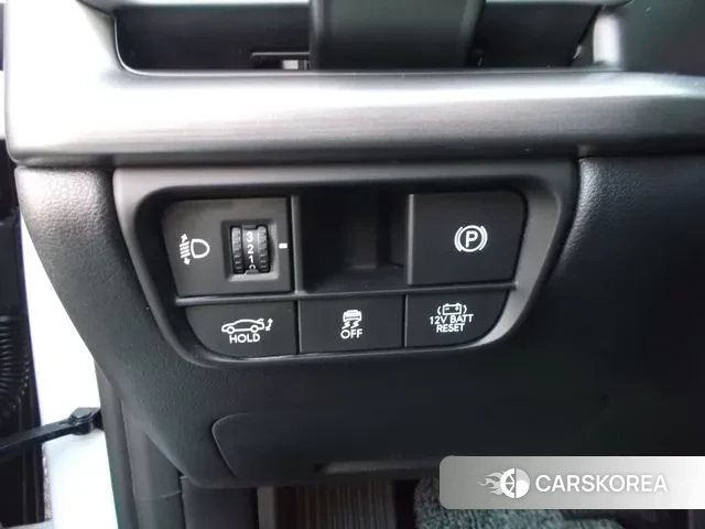 Hyundai Grandeur Hybrid (GN7) 2023 Белый из Кореи, фото 5