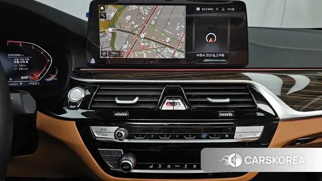 BMW 5 Series (G30) 2022 Черный из Кореи, фото 5