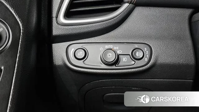 Chevrolet (GM Daewoo) The New Trax 2018 Белый из Кореи, фото 5