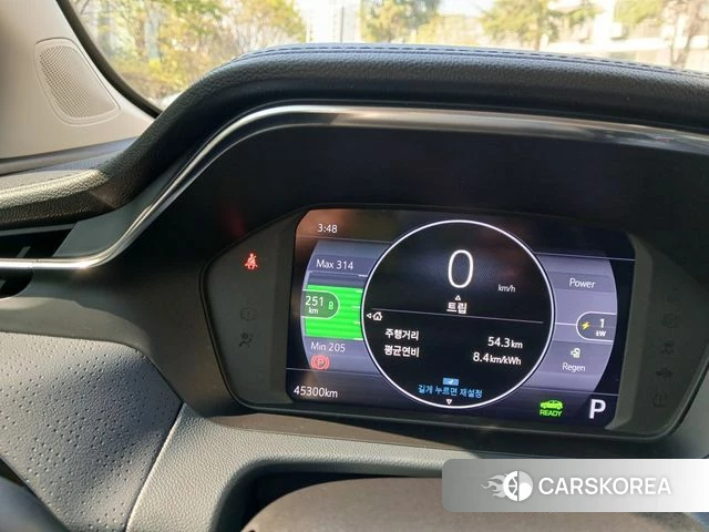 Chevrolet (GM Daewoo) Bolt EUV 2023 Черный из Кореи, фото 5