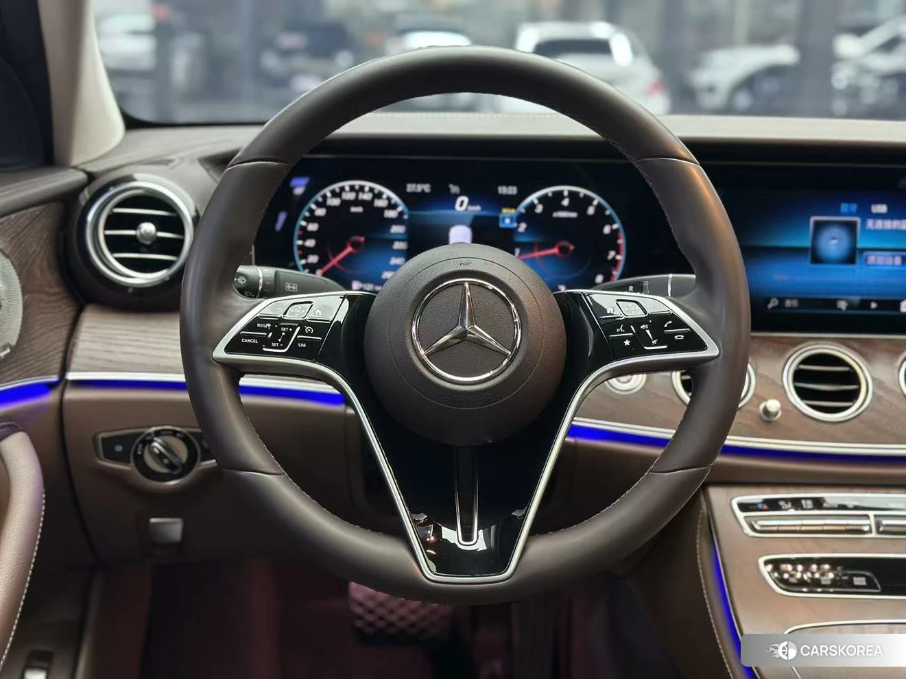 Mercedes-Benz E-class 2022 Черный из Китая, фото 5