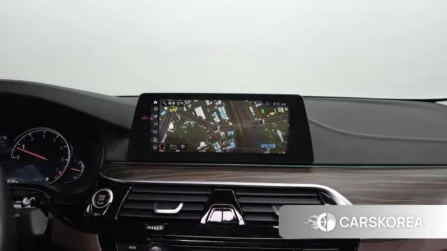 BMW 5 Series (G30) 2018 Серый из Кореи, фото 5