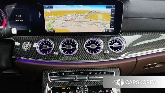 Mercedes-Benz E-Class W213 2018 Белый из Кореи, фото 5