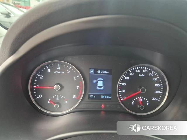 Kia Stonic 2019 Красный из Кореи, фото 5