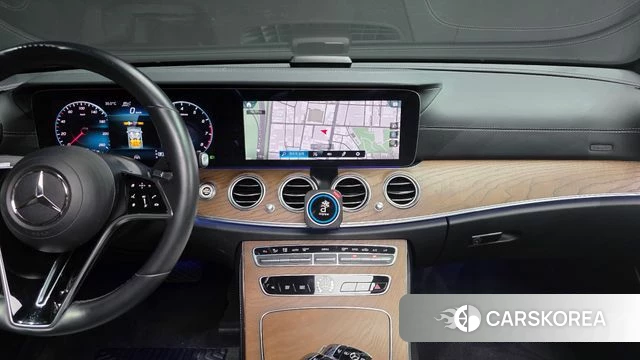 Mercedes-Benz E-Class W213 2021 Черный из Кореи, фото 5