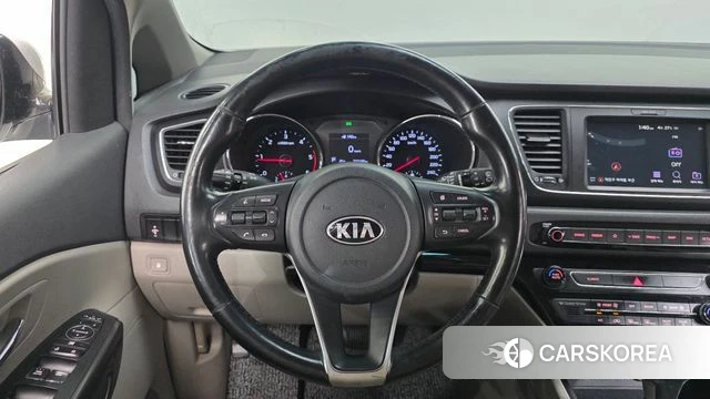 Kia The New Carnival 2019 Белый из Кореи, фото 5