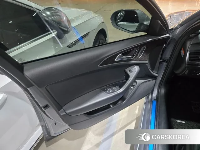 Audi New A6 2018 Серебристо-серый из Кореи, фото 5