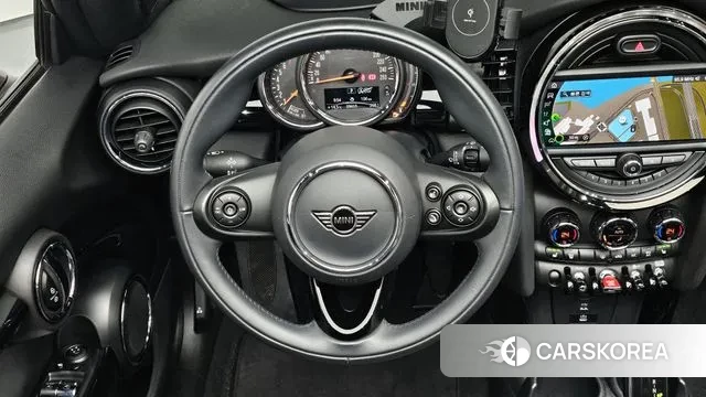 Mini Cooper Convertible 2020 Белый из Кореи, фото 5