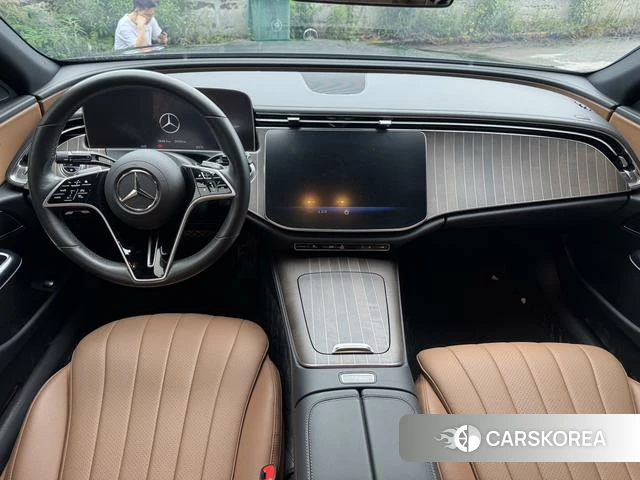 Mercedes-Benz E-class 2024 Черный из Китая, фото 5