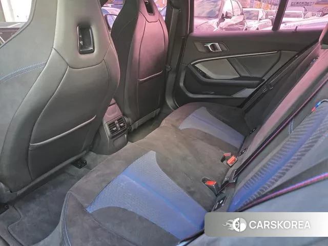 BMW 1 Series (F40) 2021 Серебристо-серый из Кореи, фото 5