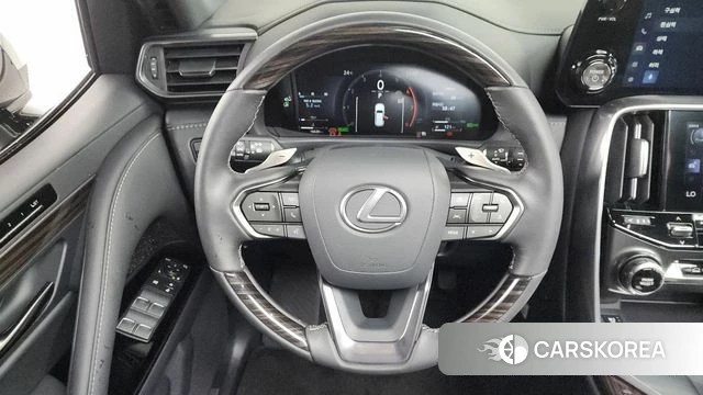 Lexus LX 4th Generation 2025 Серый из Кореи, фото 5