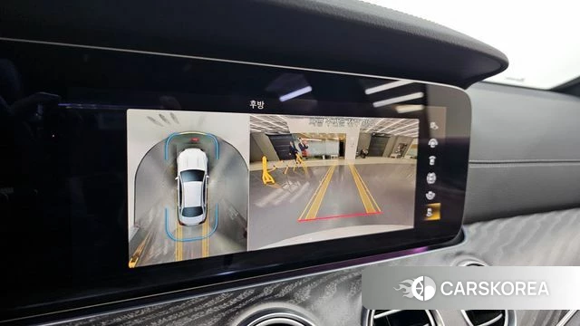 Mercedes-Benz E-Class W213 2023 Белый из Кореи, фото 5