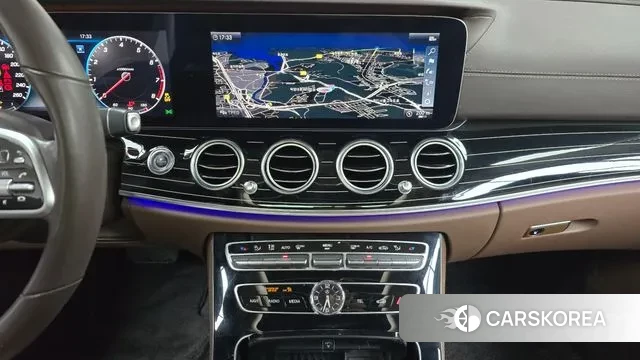 Mercedes-Benz E-Class W213 2019 Серый из Кореи, фото 5