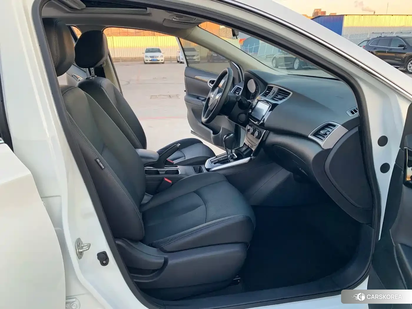 Nissan Sylphy 2024 Белый из Китая, фото 5