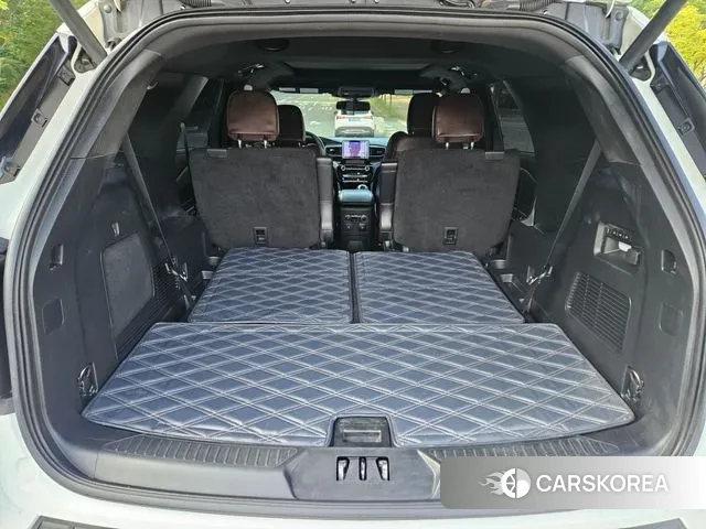 Ford Explorer 6th Generation 2023 Белый из Кореи, фото 5