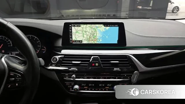 BMW 5 Series (G30) 2018 Серый из Кореи, фото 5