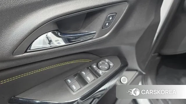 Chevrolet (GM Daewoo) Trax Crossover 2025 Белый из Кореи, фото 5