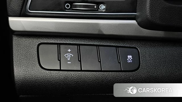 Hyundai Avante AD 2018 Серый из Кореи, фото 5