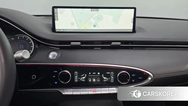 Genesis GV70 2023 Белый из Кореи, фото 5