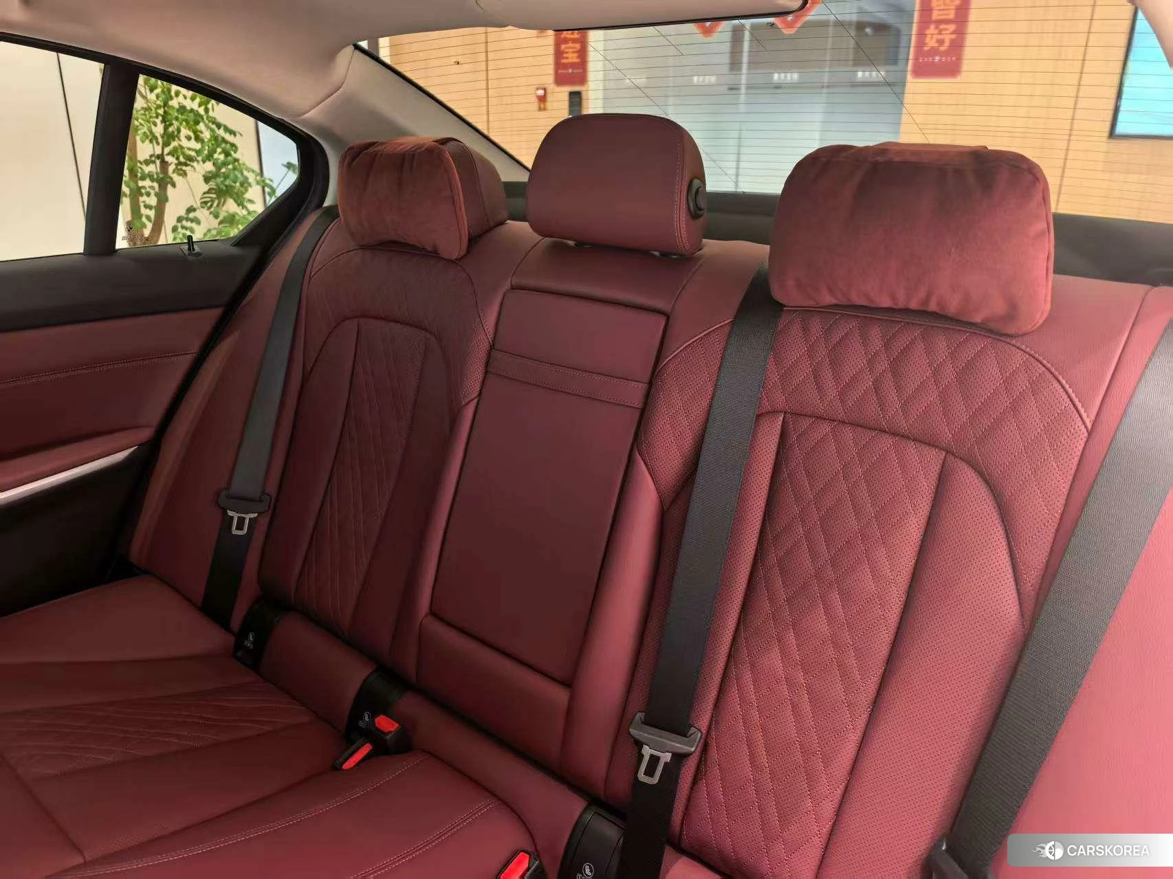 BMW 3 series 2024 Белый из Китая, фото 5